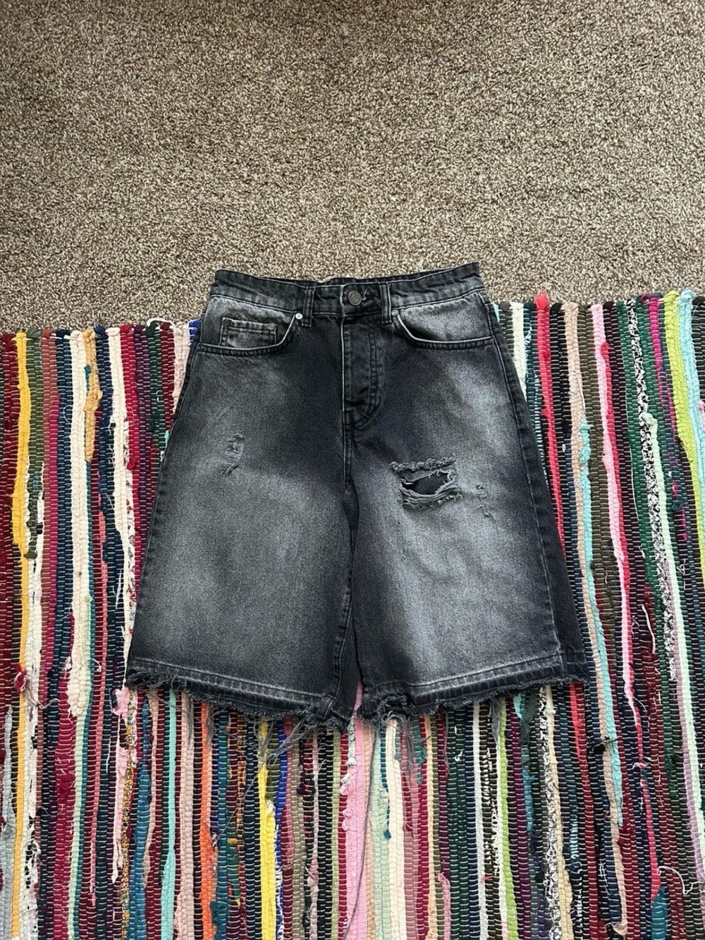 555 Black Washed Distressed Jorts